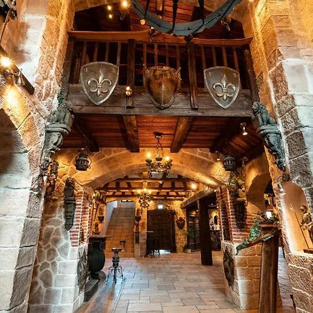 فندق مبيت وإفطار Vaya Casa 3*