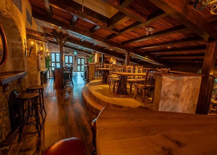 Vaya Casa Bed & Breakfast